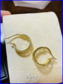 18K 750 Fine Real Saudi Gold Womens Hoops Earring With 3.3 grams Fast Ship