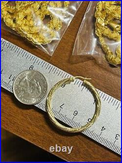 18K 750 Fine Real Saudi Yellow Gold Hoops Womens Earring 3.5 grams 3.2mm 1.5