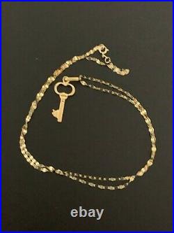 18K Saudi Gold Necklace Chain 17.75 inches with Key Pendant