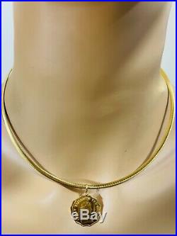18K Saudi Gold Queen Necklace With 16 Omega Reversible Chain