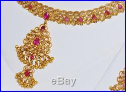 Gorgeous 22K 22C Sold Gold Middle Eastern Ruby Embossed Necklace Earrings Set