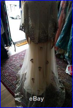 Royal ivoy Dubai cape bridal Gown Dress Crystal Embroidery Floor Length size8-22