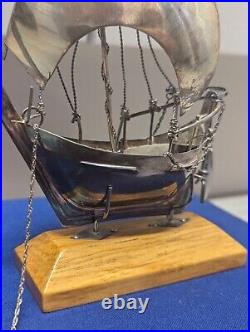 Solid Silver Sailing Ship Boat United Arab Emirates 925 Silver Not Scrap